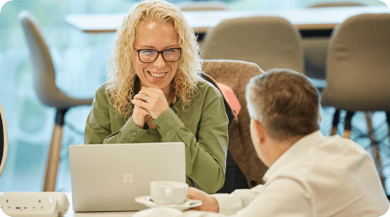 Service-management-Sub-image