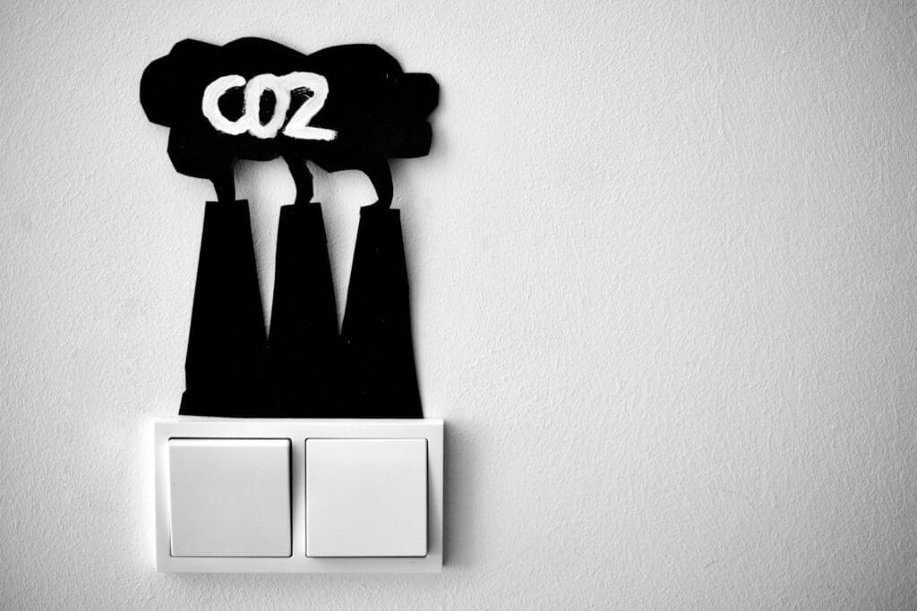 Light switch - CO2 emissions - energy saving
